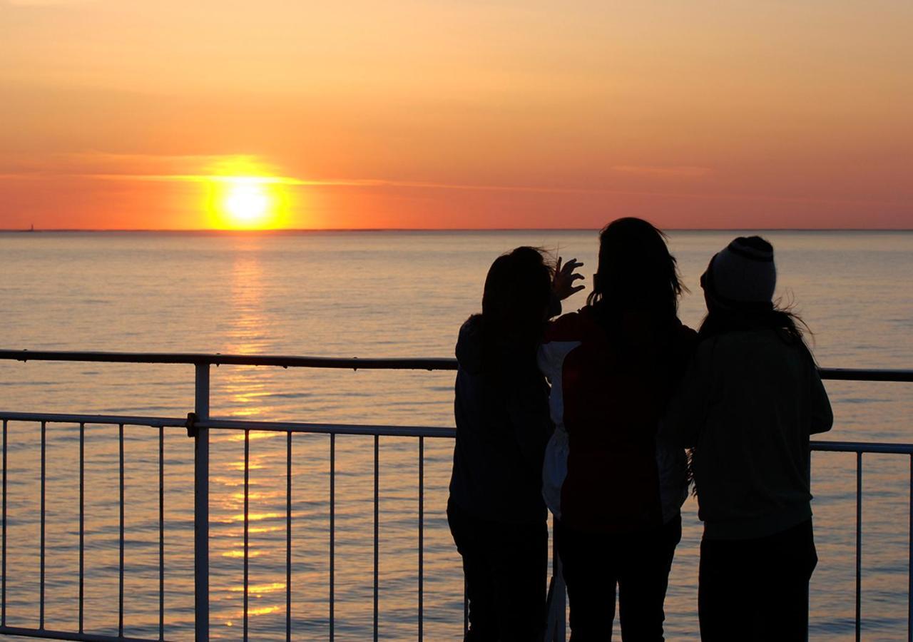 ホテル Viking Line Ferry Viking Grace - One-Way Journey From Turku To Stockholm エクステリア 写真